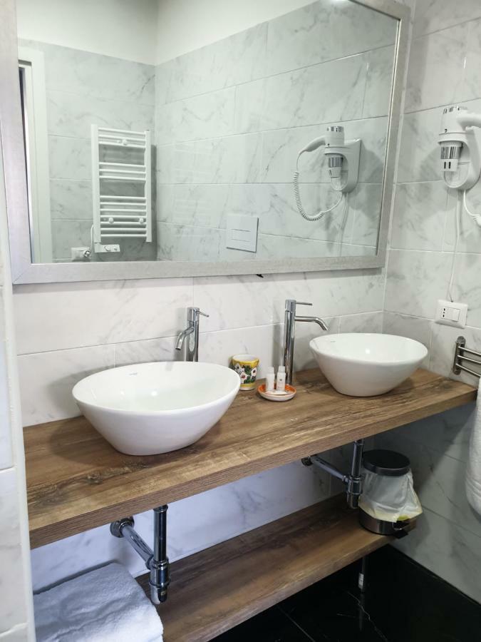 Dimorra Boutique Rooms Neapel Exterior foto